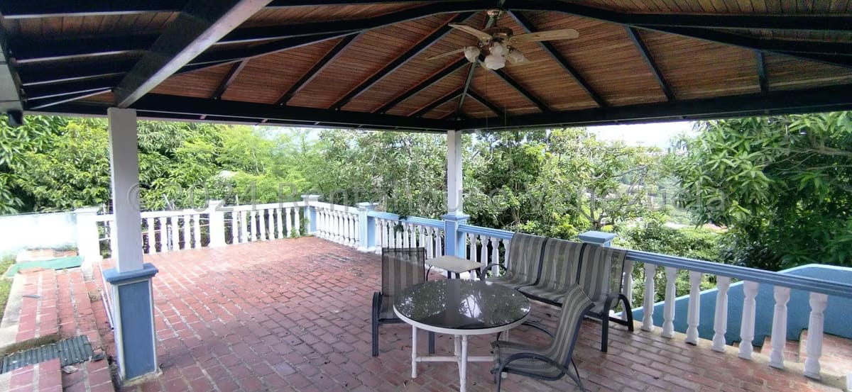 Casa (Multipes Niveles) en Venta en Los Pomelos, Distrito Metropolitano - 25