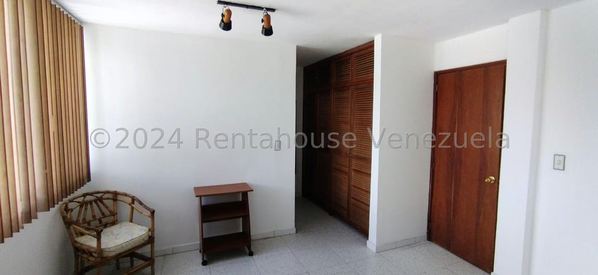Casa (Multipes Niveles) en Venta en Los Pomelos, Distrito Metropolitano - 40