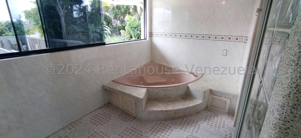 Casa (Multipes Niveles) en Venta en Los Pomelos, Distrito Metropolitano - 45
