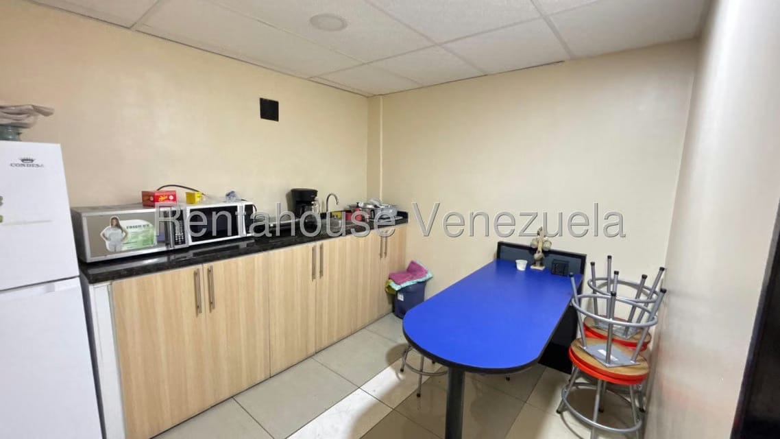 Comercial (Galpon - Deposito) en Alquiler en La Ensenada, Lara - 22