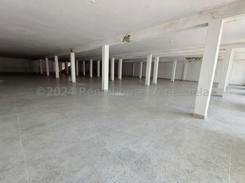 Comercial (Local Comercial) en Venta en Centro, Lara - 5
