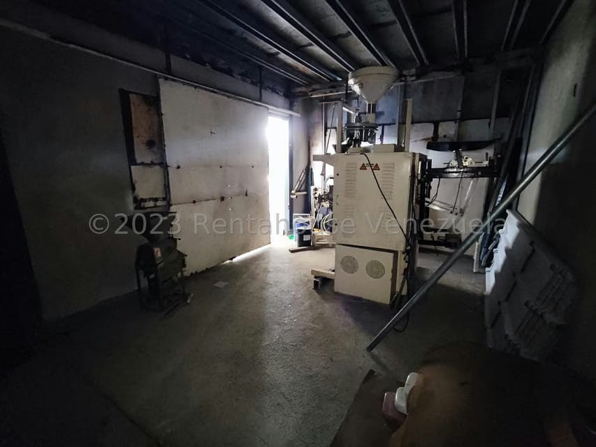 Comercial (Galpon - Deposito) en Venta en Parcelamiento La Concepción, Aragua - 27