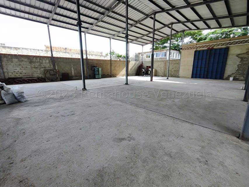 Comercial (Galpon - Deposito) en Venta en Parcelamiento La Concepción, Aragua - 29