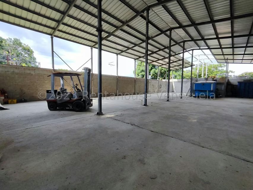 Comercial (Galpon - Deposito) en Venta en Parcelamiento La Concepción, Aragua - 4