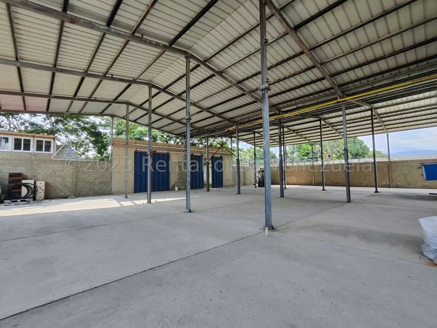 Comercial (Galpon - Deposito) en Venta en Parcelamiento La Concepción, Aragua - 35