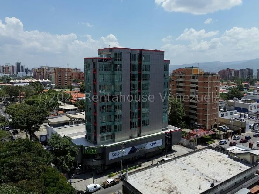 Comercial (Oficina) en Alquiler en Del Este, Lara - 12