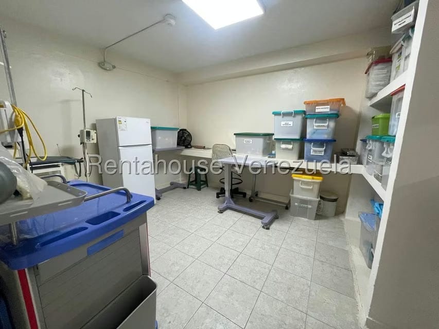 Comercial (Consultorio Medico) en Venta en Centro, Lara - 19