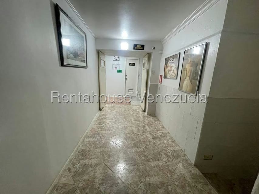 Comercial (Consultorio Medico) en Venta en Centro, Lara - 22