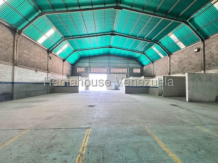 Comercial (Galpon - Deposito) en Alquiler en Zona Industrial 2, Lara - 7