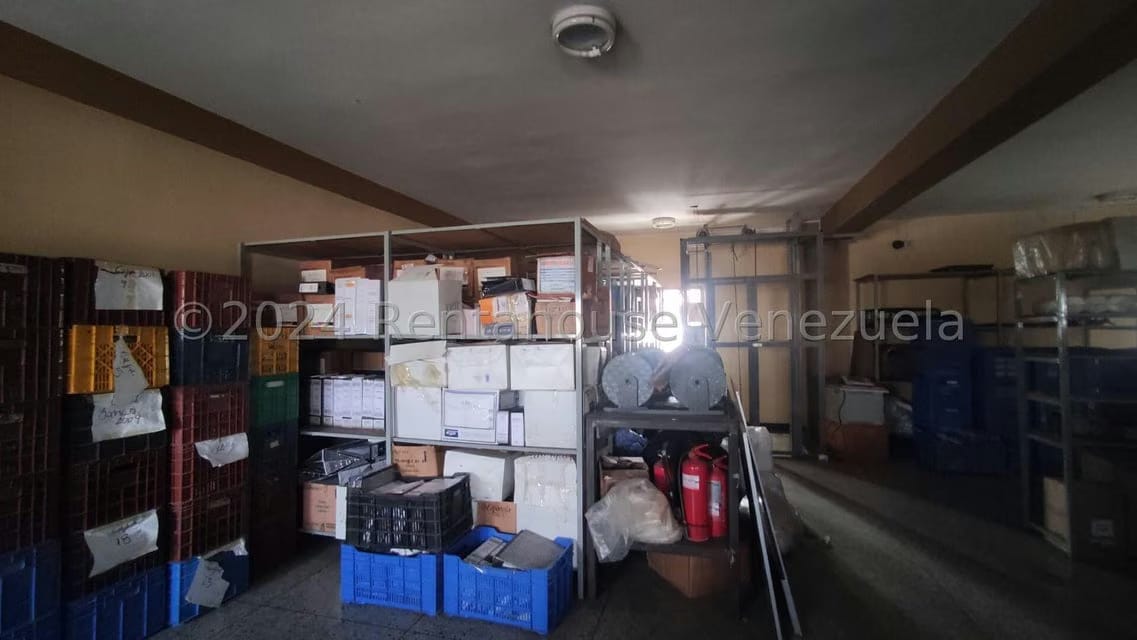 Comercial (Edificio) en Alquiler en Centro, Lara - 23