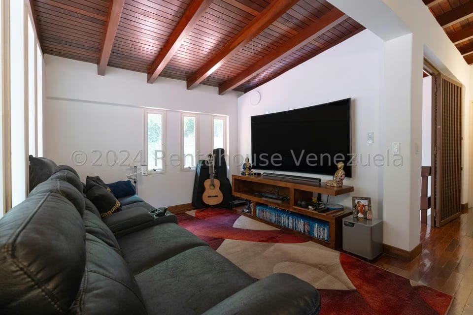 Casa (1 Nivel) en Venta en El Peñon, Distrito Metropolitano - 23