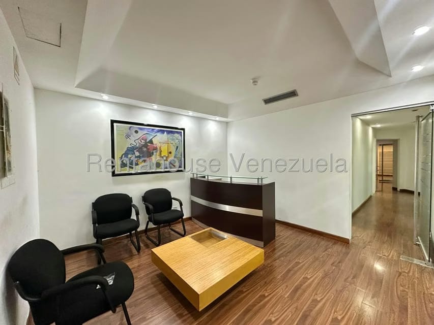 Comercial (Oficina) en Alquiler en Chuao, Distrito Metropolitano - 2