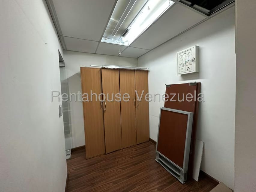 Comercial (Oficina) en Alquiler en Chuao, Distrito Metropolitano - 20