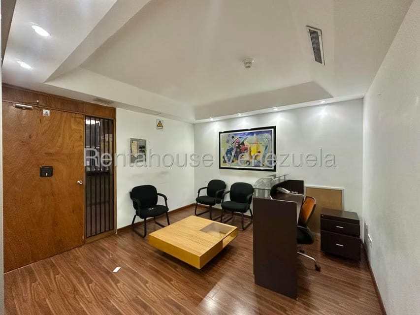 Comercial (Oficina) en Alquiler en Chuao, Distrito Metropolitano - 3