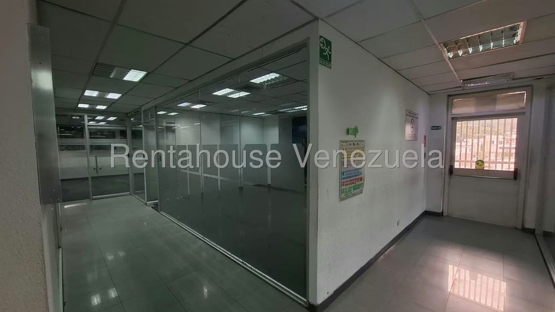 Comercial (Oficina) en Alquiler en Macaracuay, Distrito Metropolitano - 20