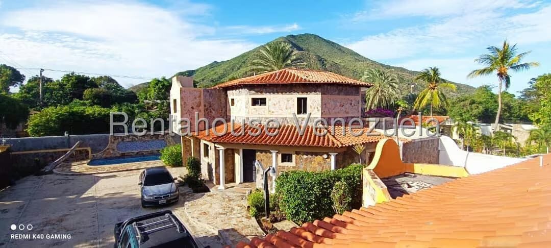 Casa (Duplex) en Venta en La Asuncion, Nueva Esparta