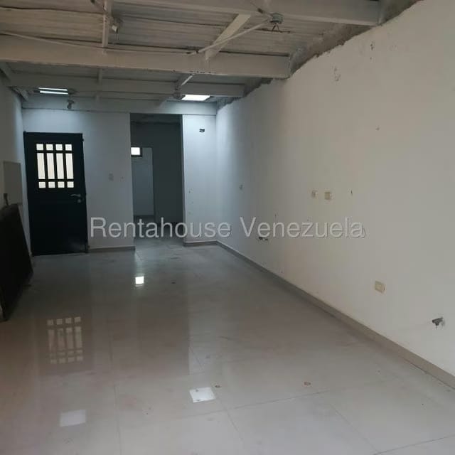 Casa (Duplex) en Venta en La Asuncion, Nueva Esparta - 4