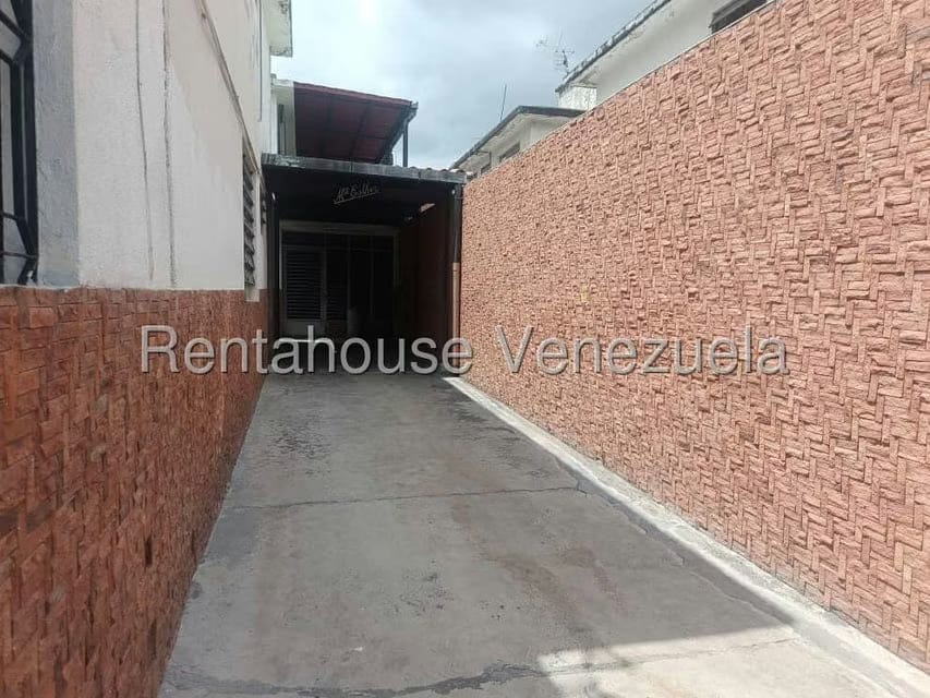 Casa (Duplex) en Venta en La California Norte, Distrito Metropolitano - 3