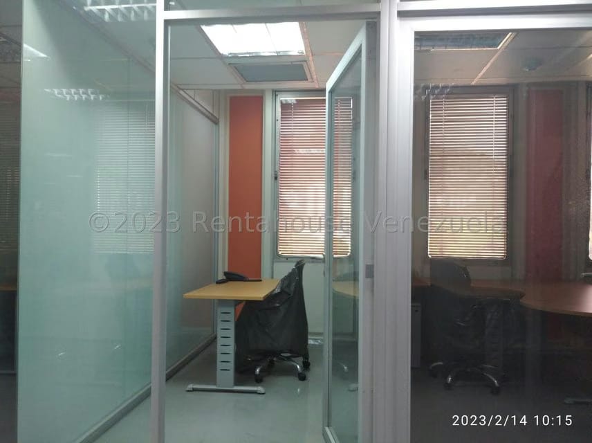 Comercial (Oficina) en Alquiler en San Martin, Distrito Metropolitano - 12