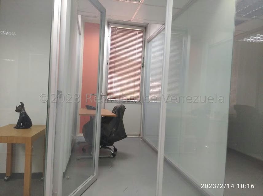 Comercial (Oficina) en Alquiler en San Martin, Distrito Metropolitano - 14