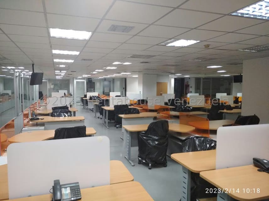 Comercial (Oficina) en Alquiler en San Martin, Distrito Metropolitano - 4