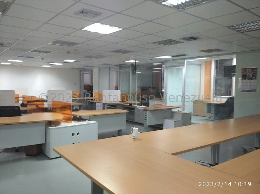 Comercial (Oficina) en Alquiler en San Martin, Distrito Metropolitano - 5