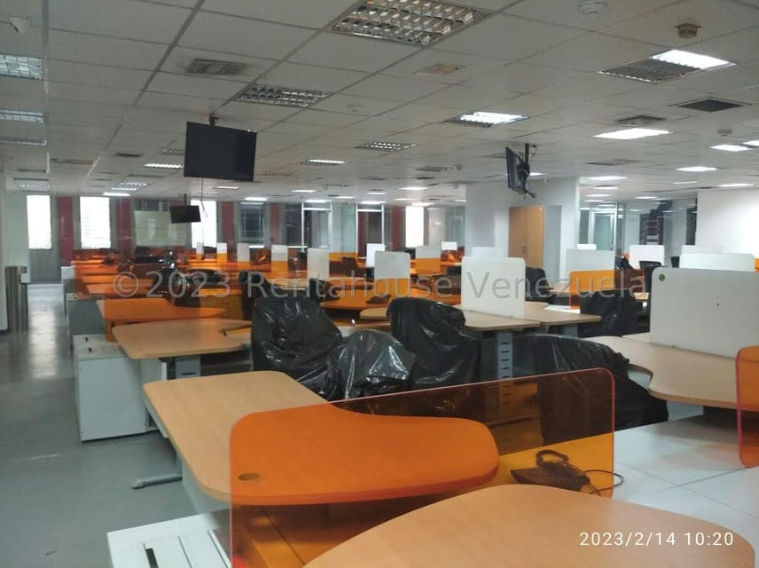 Comercial (Oficina) en Alquiler en San Martin, Distrito Metropolitano - 6