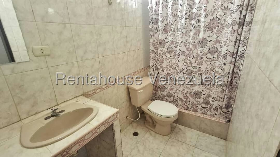 Anexo (1 Nivel) en Alquiler en Zona Oeste, Lara - 14