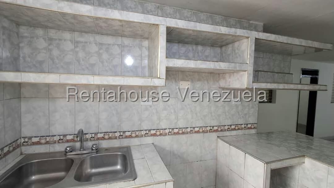 Anexo (1 Nivel) en Alquiler en Zona Oeste, Lara - 3