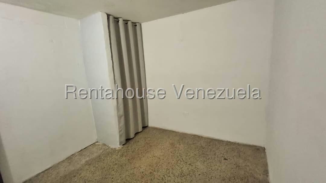 Anexo (1 Nivel) en Alquiler en Zona Oeste, Lara - 9