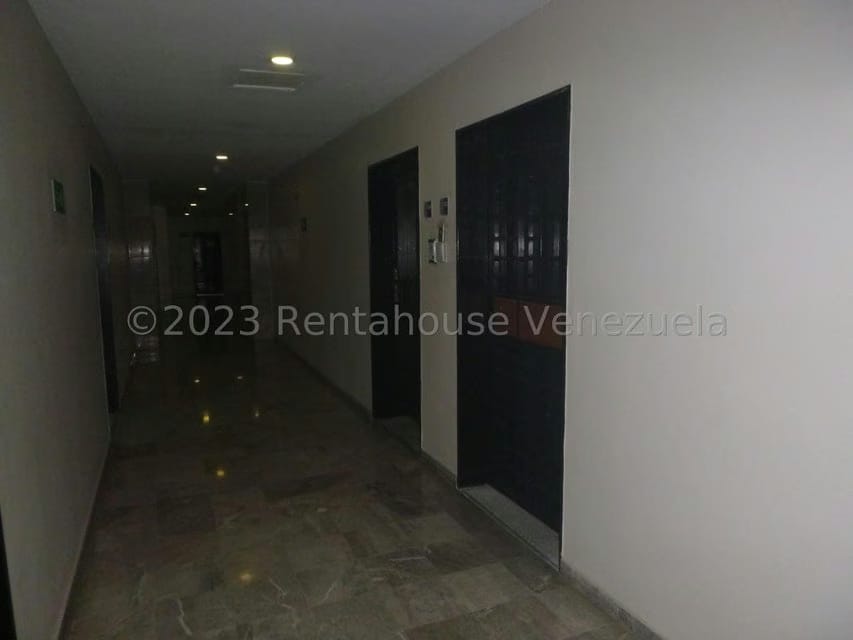 Comercial (Oficina) en Venta en La Lagunita Country Club, Distrito Metropolitano - 13