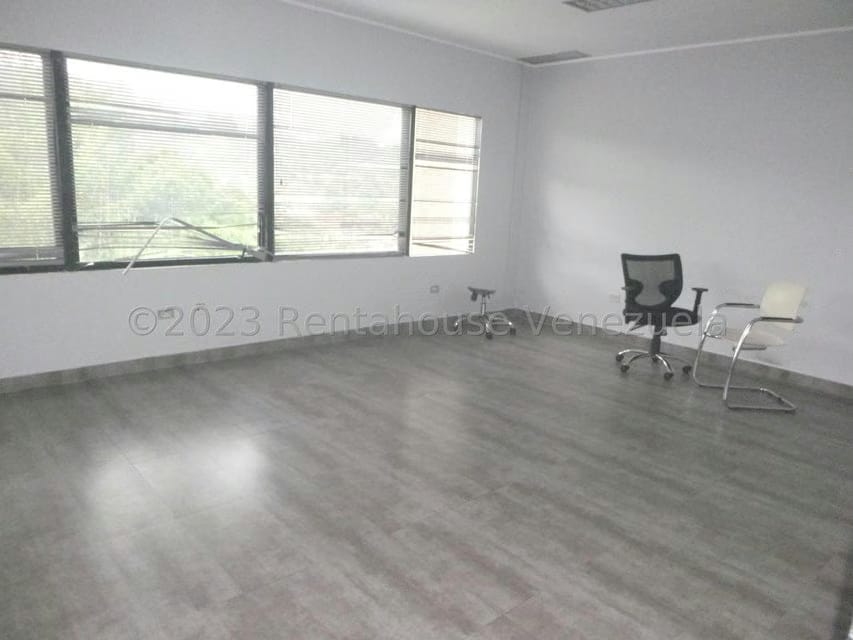 Comercial (Oficina) en Venta en La Lagunita Country Club, Distrito Metropolitano - 6