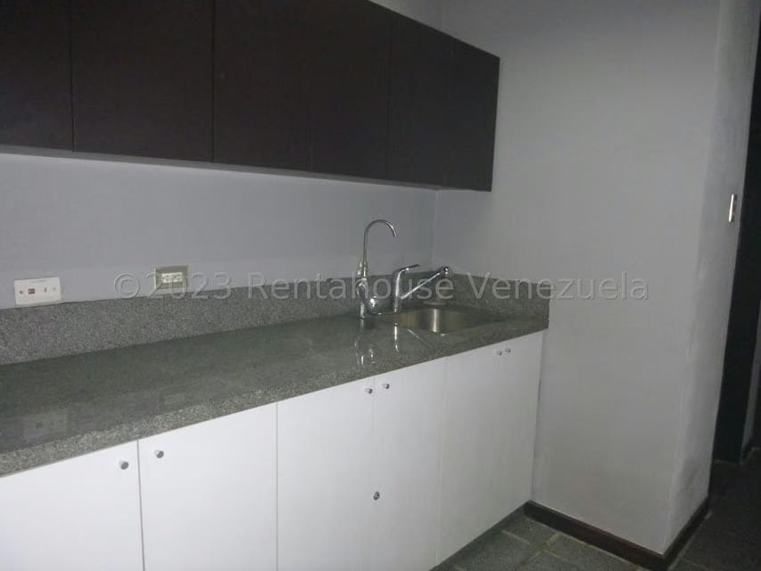 Comercial (Oficina) en Venta en La Lagunita Country Club, Distrito Metropolitano - 9