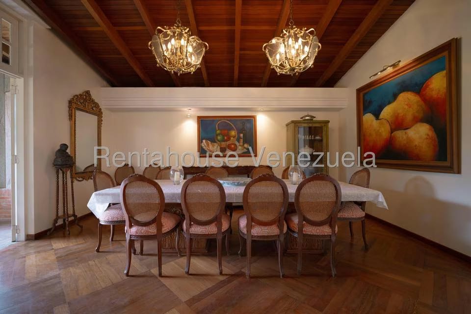 Casa (Contemporaneo) en Alquiler en Los Chorros, Distrito Metropolitano - 5
