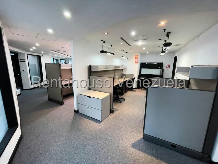 Comercial (Oficina) en Venta en El Rosal, Distrito Metropolitano - 13