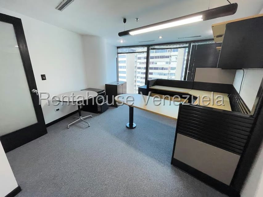 Comercial (Oficina) en Venta en El Rosal, Distrito Metropolitano - 35