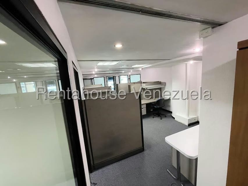 Comercial (Oficina) en Venta en El Rosal, Distrito Metropolitano - 43