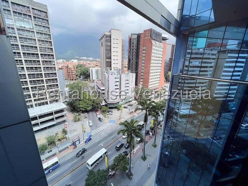 Comercial (Oficina) en Venta en El Rosal, Distrito Metropolitano - 54