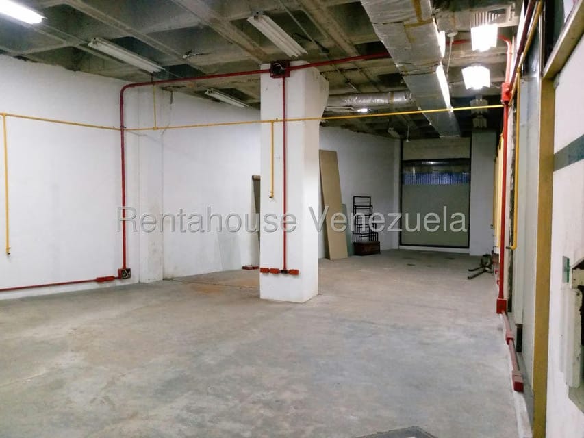 Comercial (Local Comercial) en Alquiler en Avenida Bolivar Norte, Carabobo - 15