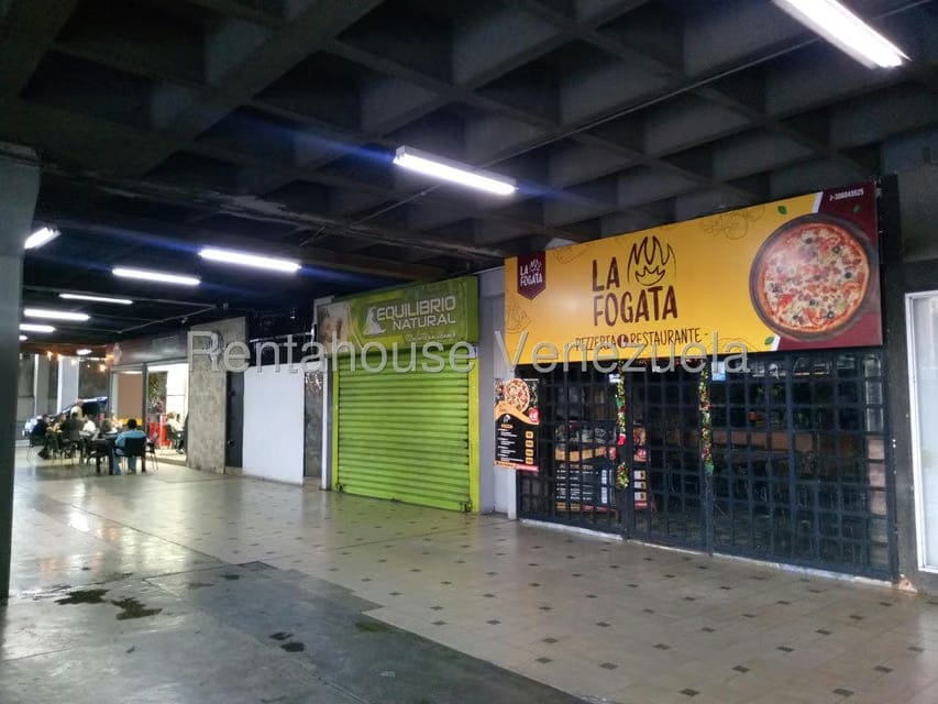 Comercial (Local Comercial) en Alquiler en Avenida Bolivar Norte, Carabobo - 4