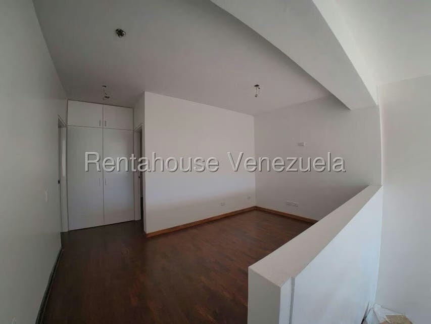 Apartamento (1 Nivel) en Venta en Los Pomelos, Distrito Metropolitano - 30