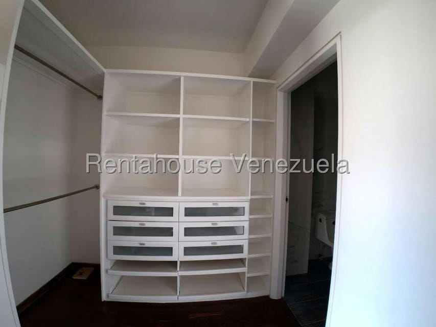 Apartamento (1 Nivel) en Venta en Los Pomelos, Distrito Metropolitano - 35