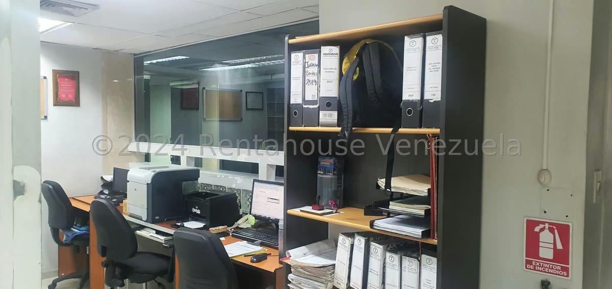 Comercial (Local Comercial) en Venta en Parroquia Catedral, Distrito Metropolitano - 4
