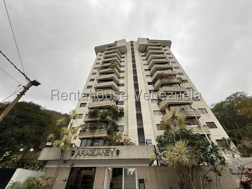 Apartamento (1 Nivel) en Alquiler en El Paraiso, Distrito Metropolitano