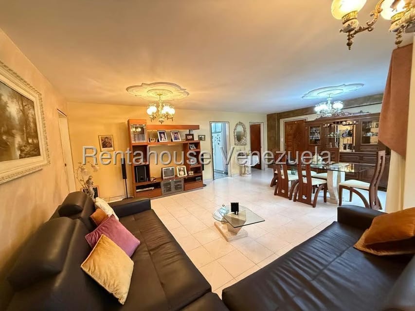 Apartamento (1 Nivel) en Alquiler en El Paraiso, Distrito Metropolitano - 3