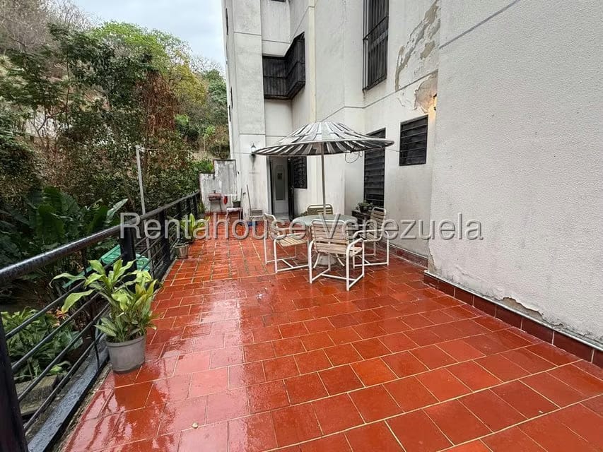 Apartamento (1 Nivel) en Alquiler en El Paraiso, Distrito Metropolitano - 9