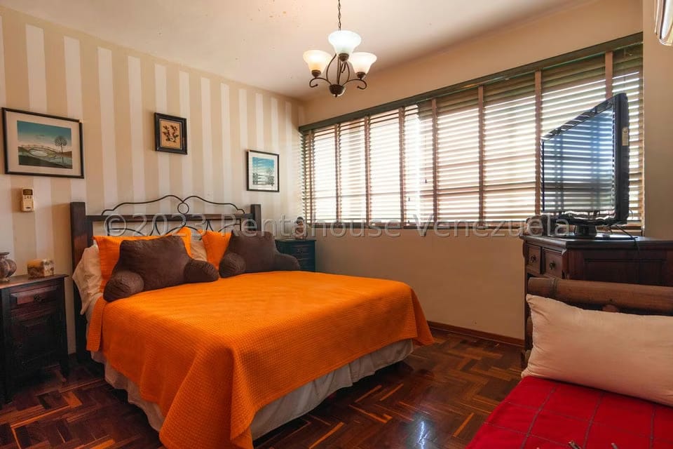 Apartamento (1 Nivel) en Venta en El Cigarral, Distrito Metropolitano - 12