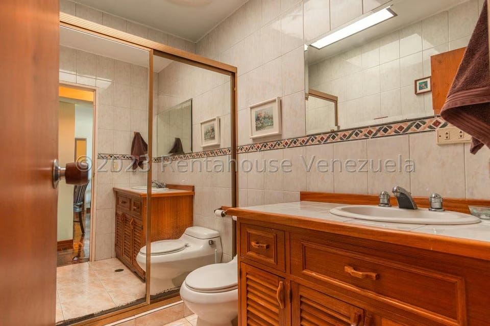 Apartamento (1 Nivel) en Venta en El Cigarral, Distrito Metropolitano - 14