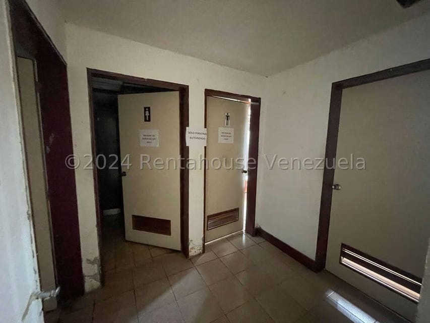 Comercial (Edificio) en Venta en Araure, Portuguesa - 36