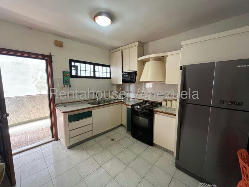 Apartamento (1 Nivel) en Venta en Tucacas, Falcon - 2